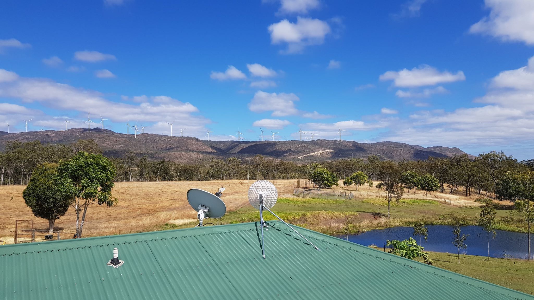 Radio antenna comparison