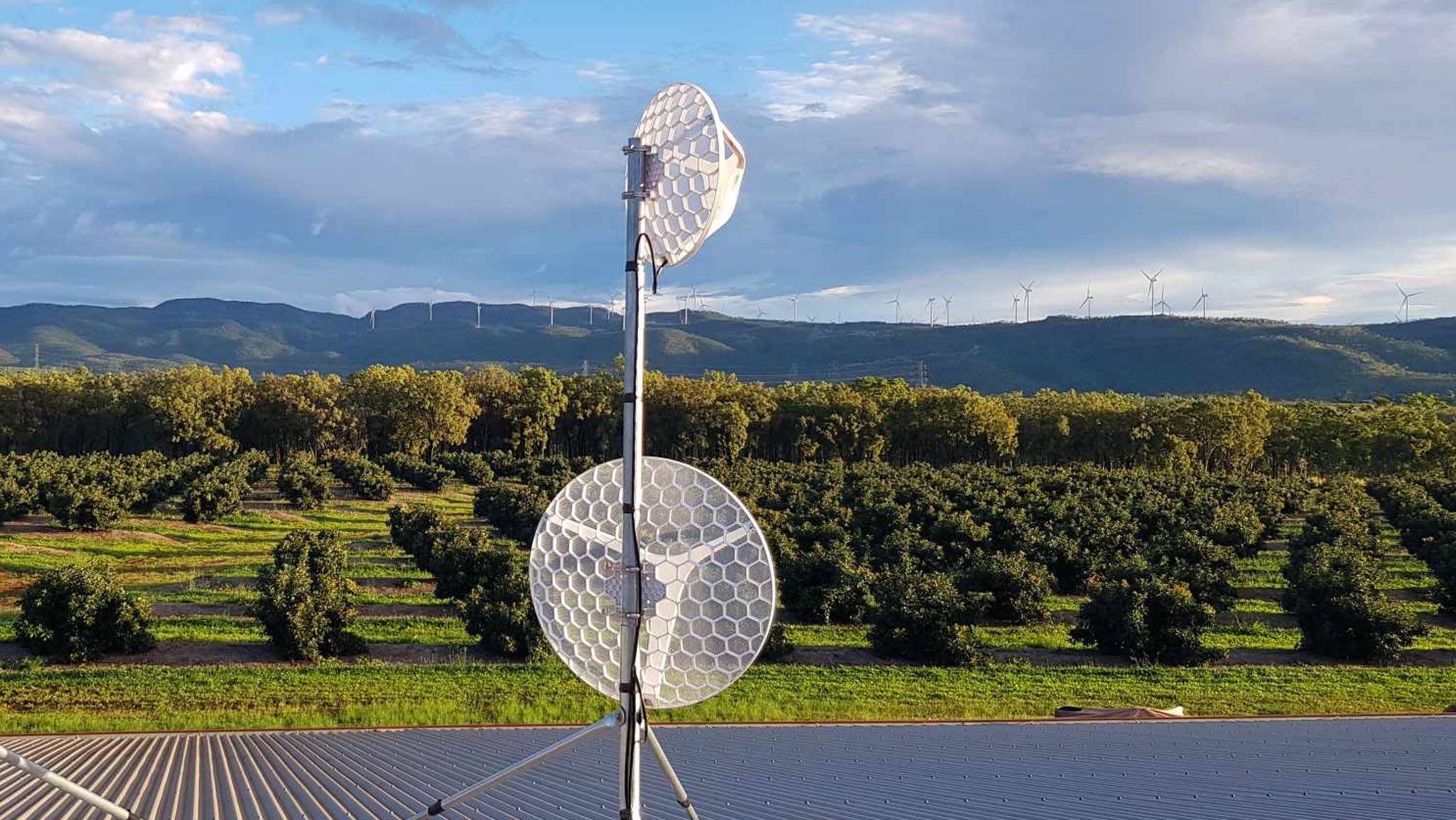 Radio link to another building